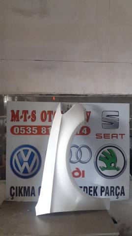 AUDİ A3 HB ÇIKMA SAĞ ÖN ÇAMURLUK